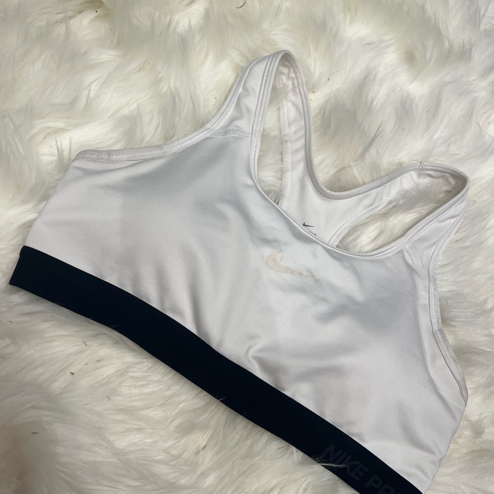 Nike Black and White Sports Bra for Ultimate Comfort